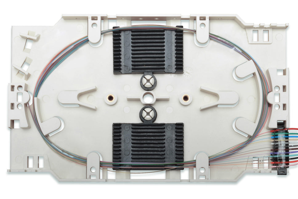 Splice-cassette met 12 pigtails voorgemonteerd LC OM4