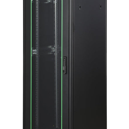 32U Patch cabinet 600x600x1609 mm (WxDxH) black