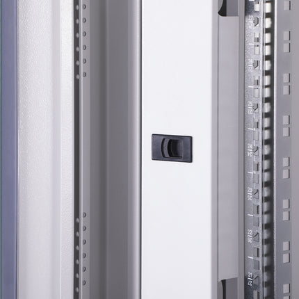 47U Patchkast 800x800x2244 mm (BxDxH) lichtgrijs