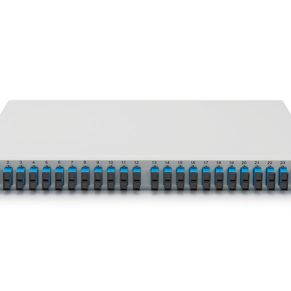 Glasvezel patchpaneel gemonteerd 24 poorten SC OS2